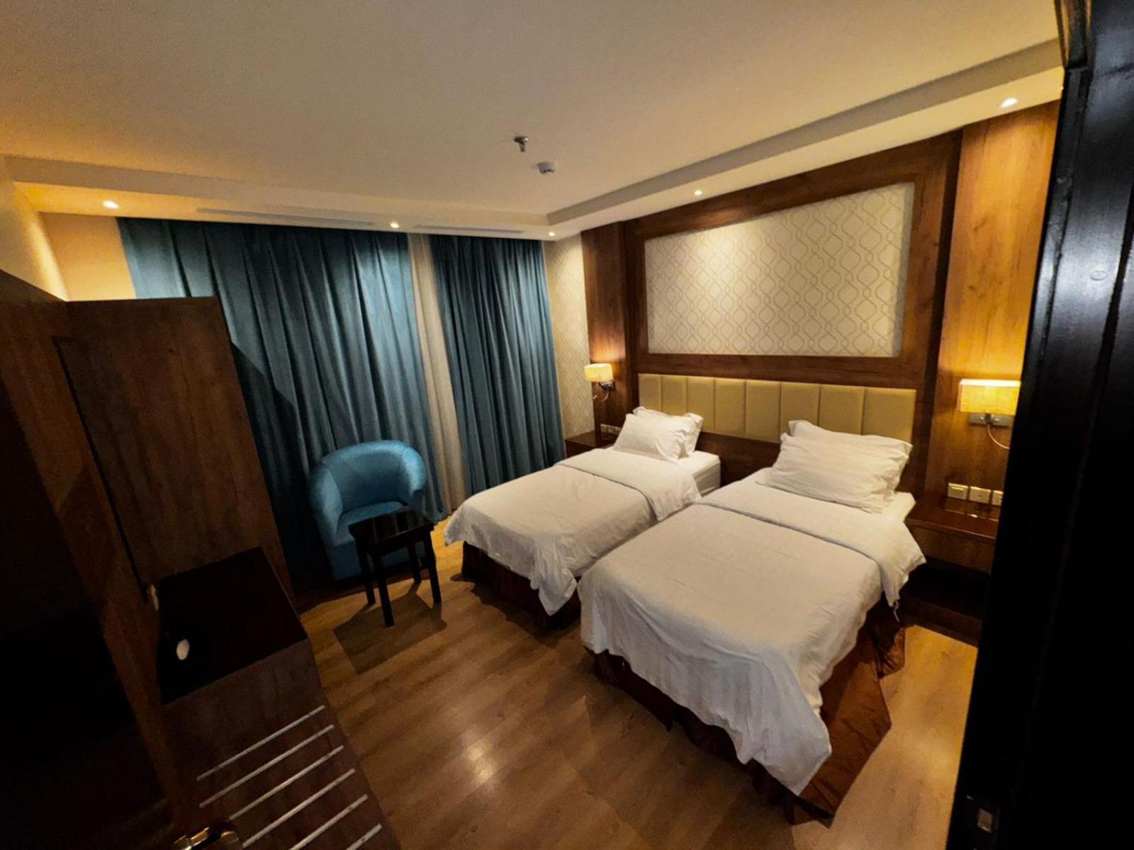 Fanan Suite Jeddah Exterior photo
